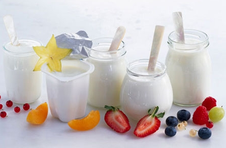 小心 这五类情况不适宜饮酸奶